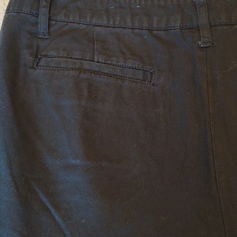 Faded Glory Women's Black Shorts - Picture 6 of 6